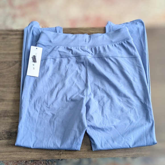 Yogalicious Woman's Straight Leg Lux Avenue Joggers - Picture 2 of 3